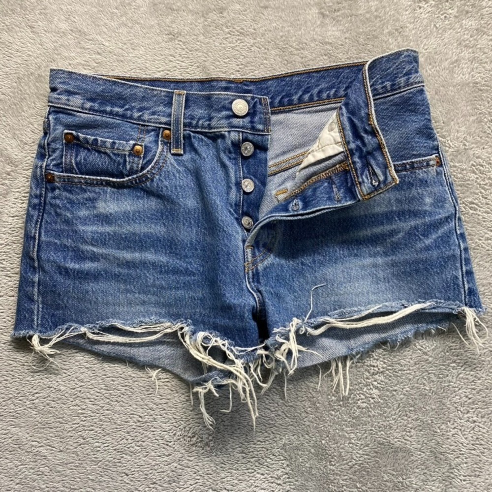 Levis 501 Shorts Womens 27 Cutoffs Indigo Avenue Button Fly Distressed Denim